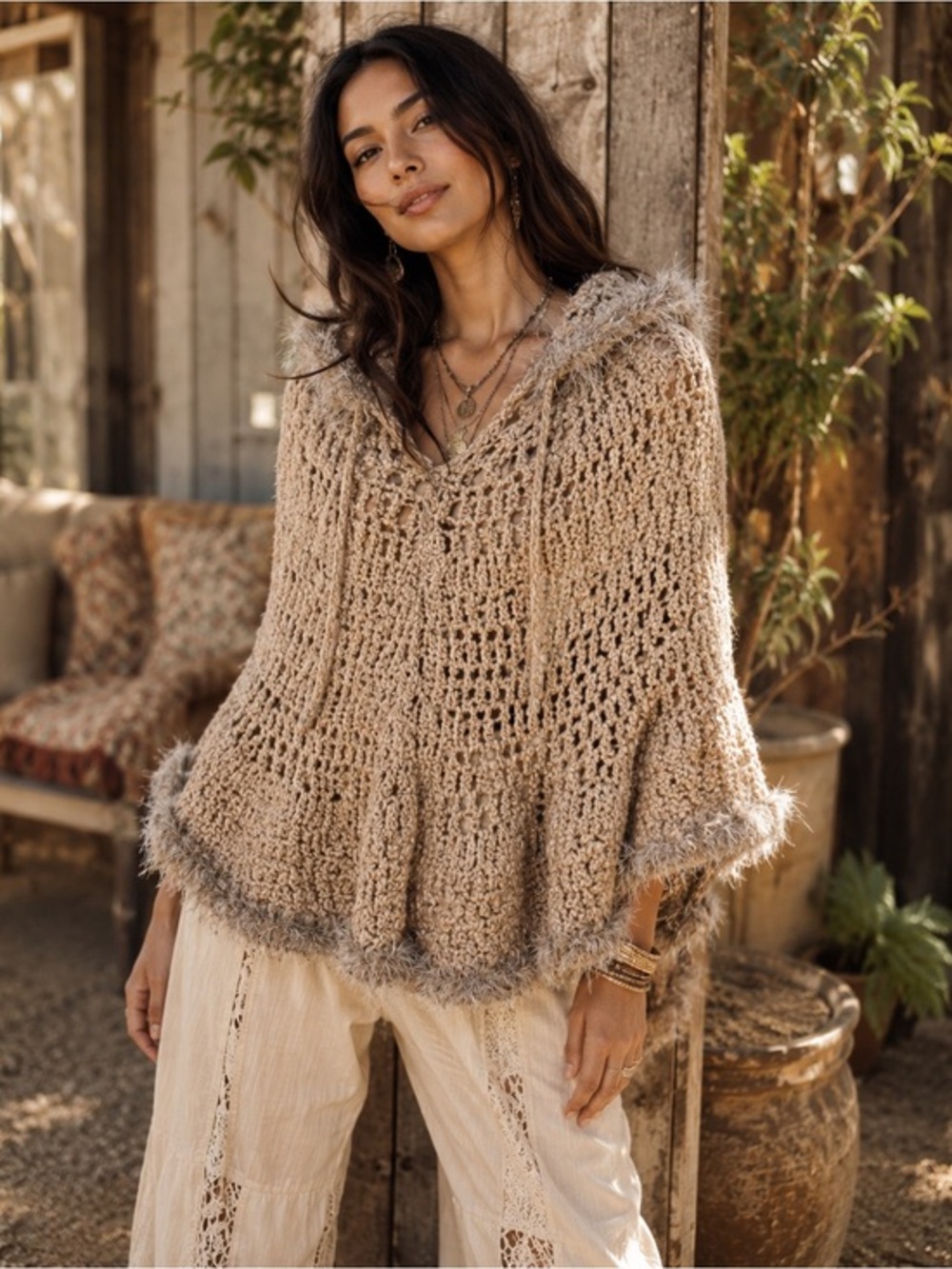 Hand Knit Cream Textured Chunky M/L Sweater Eyelash Trim Cozy Boho